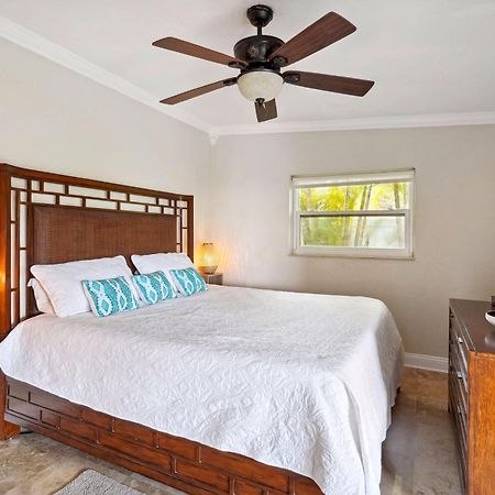 Coconut Paradise St. Pete Beach Bagian luar foto